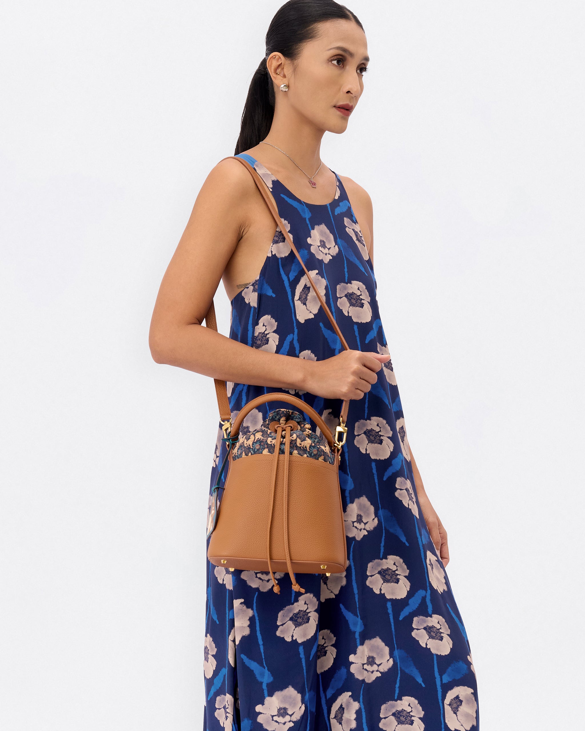 Kitsune Bucket Bag Brown