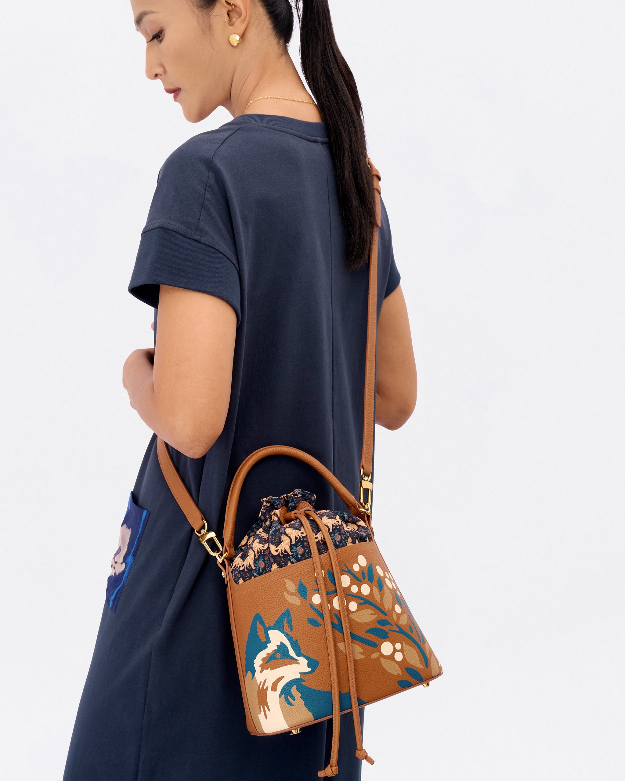 Kitsune Marquetry Bucket Bag Brown